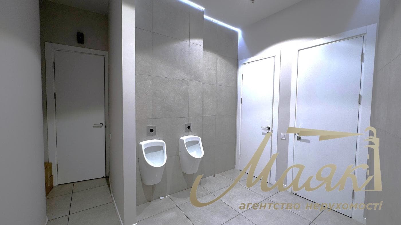 577 m² office space for rent in the IQ Business Center, on Bolsunovskaya and Zverinetskaya Streets.