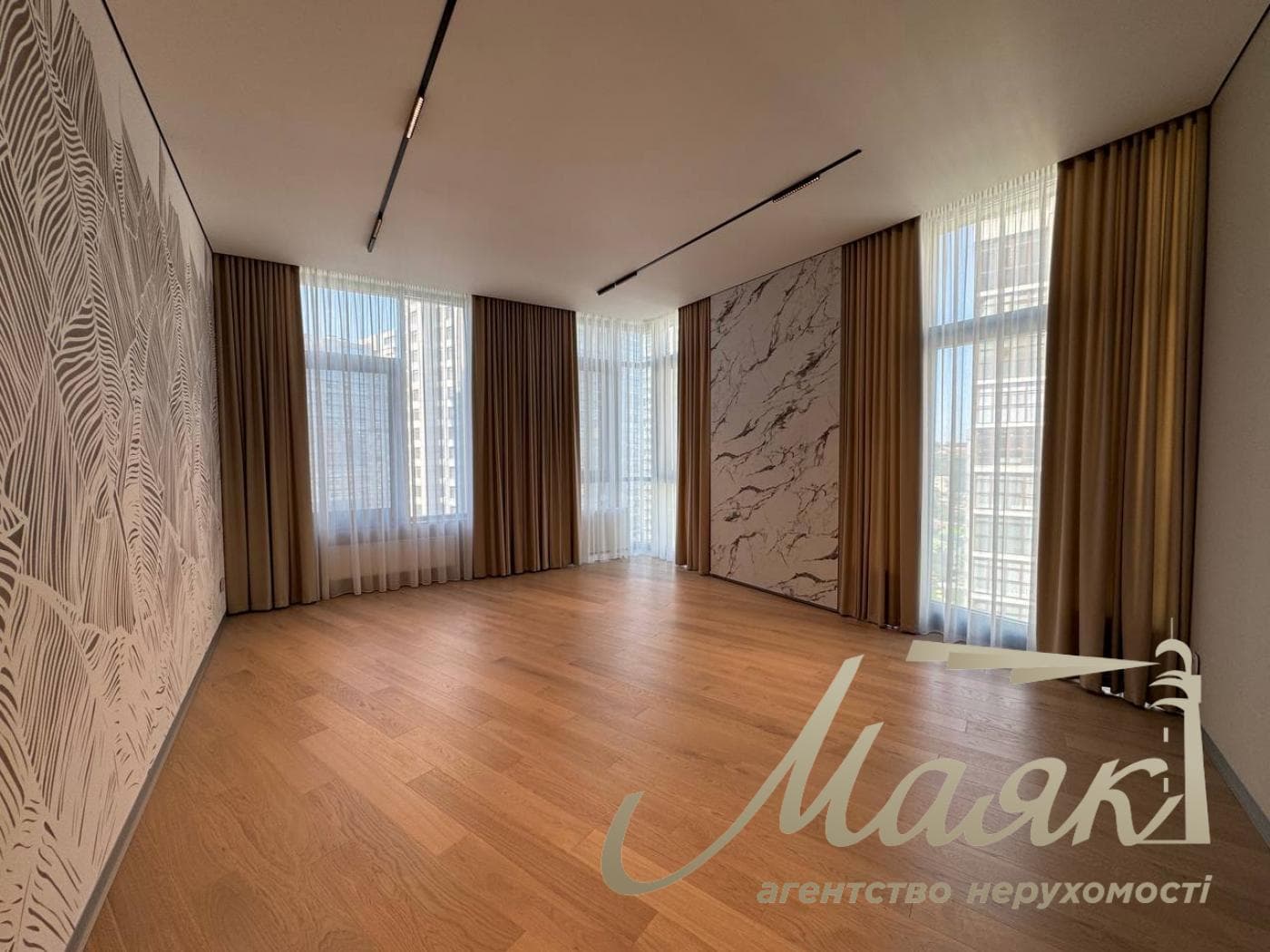 Продажа 3к квартиры, 103м2, Новопечерские Липки