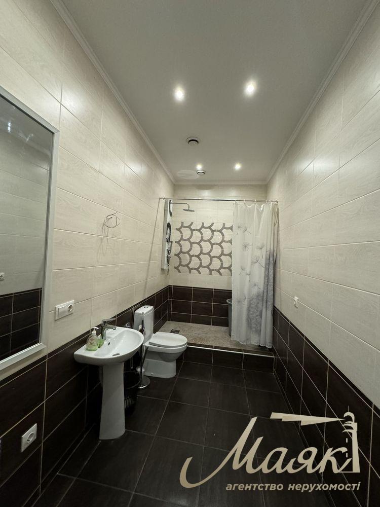 Оренда офісу 130м2 по вул.Дмитрівська, Шевченківський район.