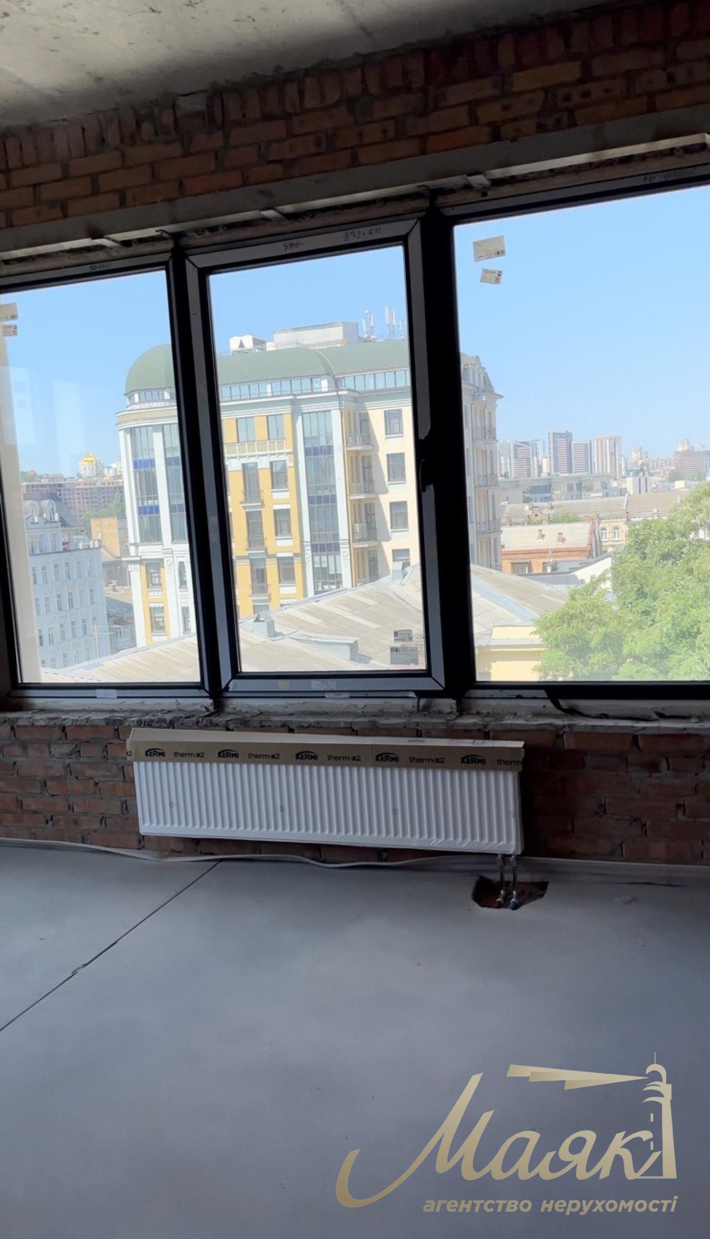 Sale of 3-room apartment (108m2) in Residential Concept House, Vladimirskaya St., 86a