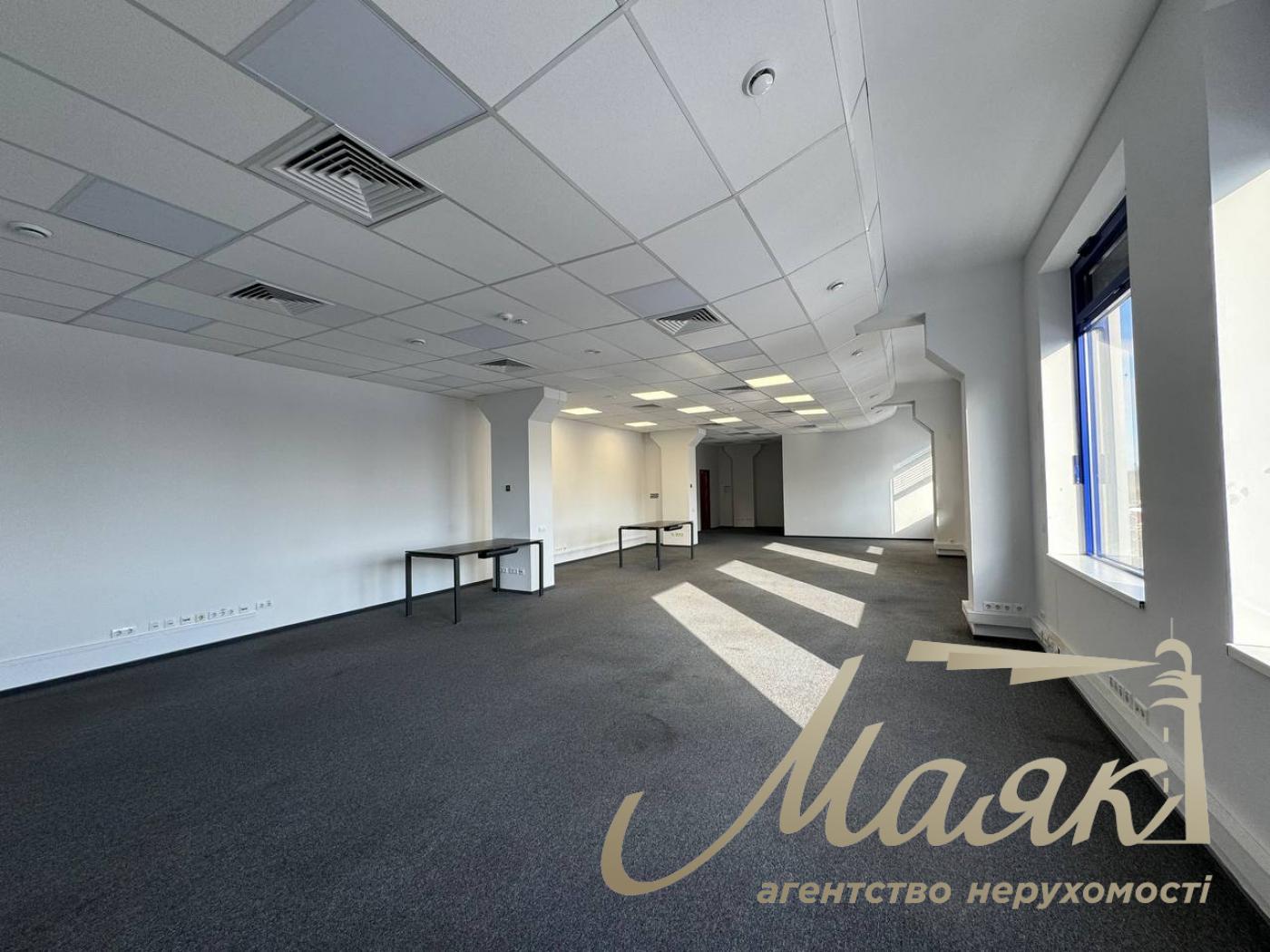Office for rent 924m2 in BC Merx, Leipzigskaya St., Pechersk