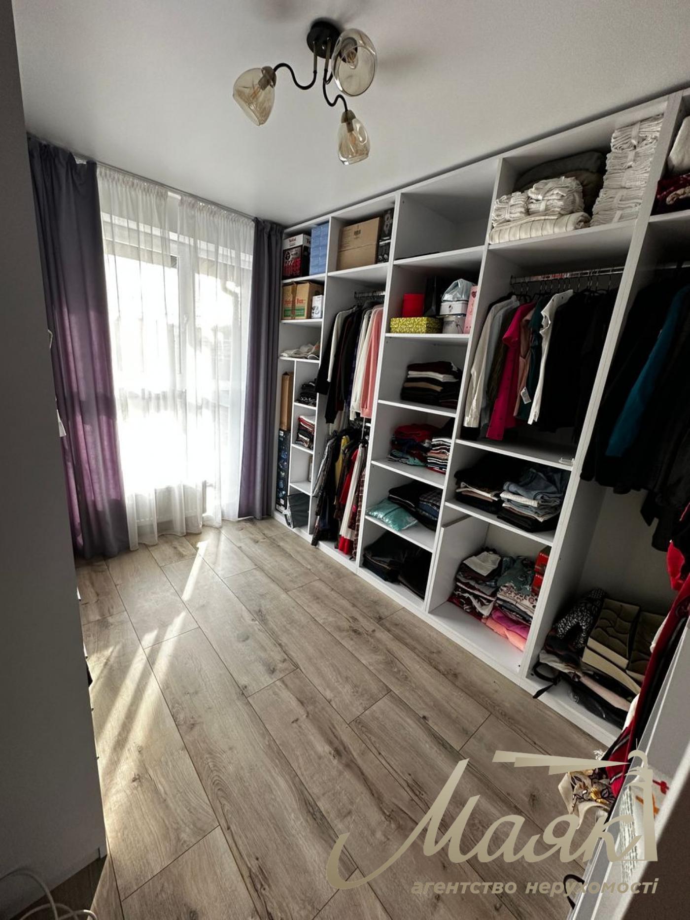 Продаж таунхауса Гатне 105м2