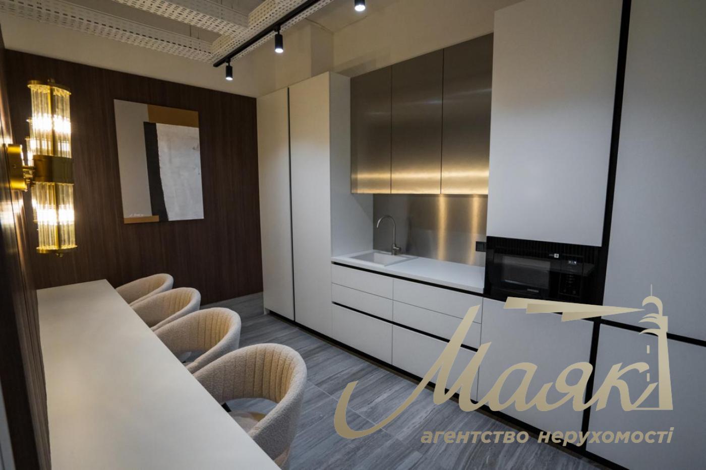 Оренда офісу ЖК Ярославів Град, вул. Бульварно-Кудрявська