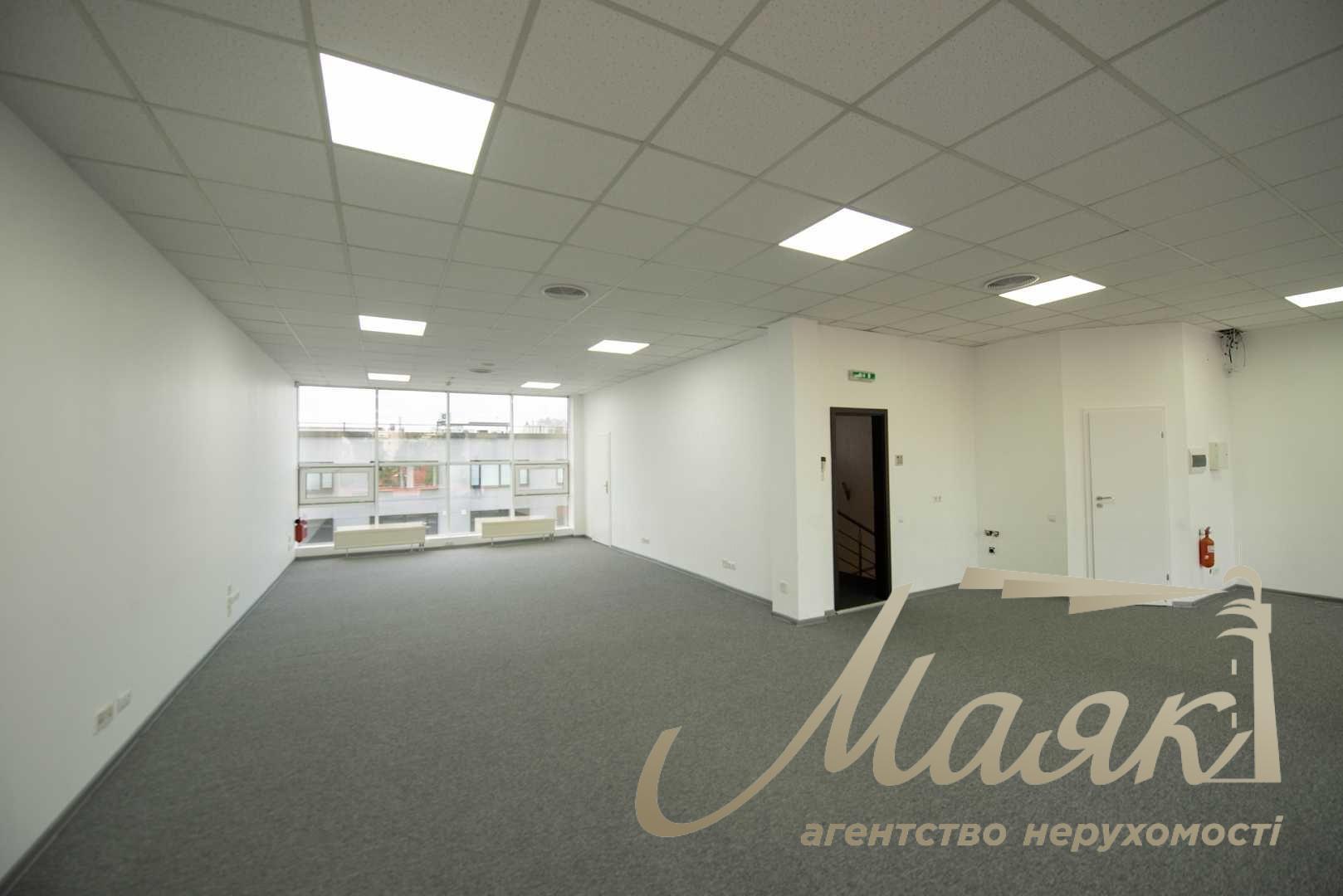 Аренда офиса 137м2 в БЦ, Львовская площадь, Лукьяновка