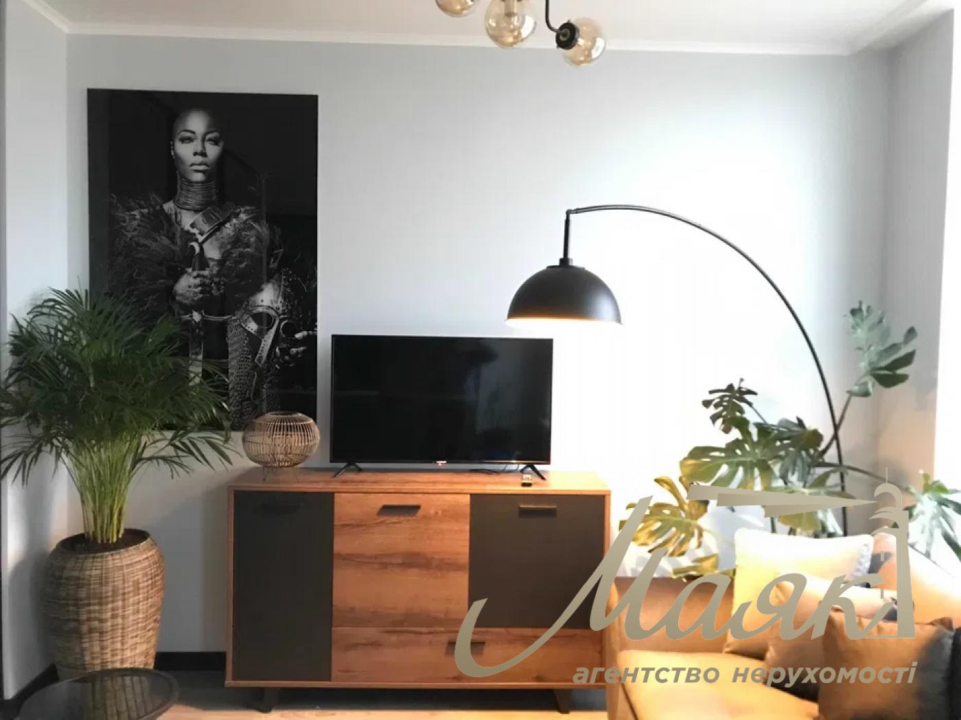 Аренда 2к квартиры 56 м², ЖК Жемчужина 38,ул. Жилянская 68