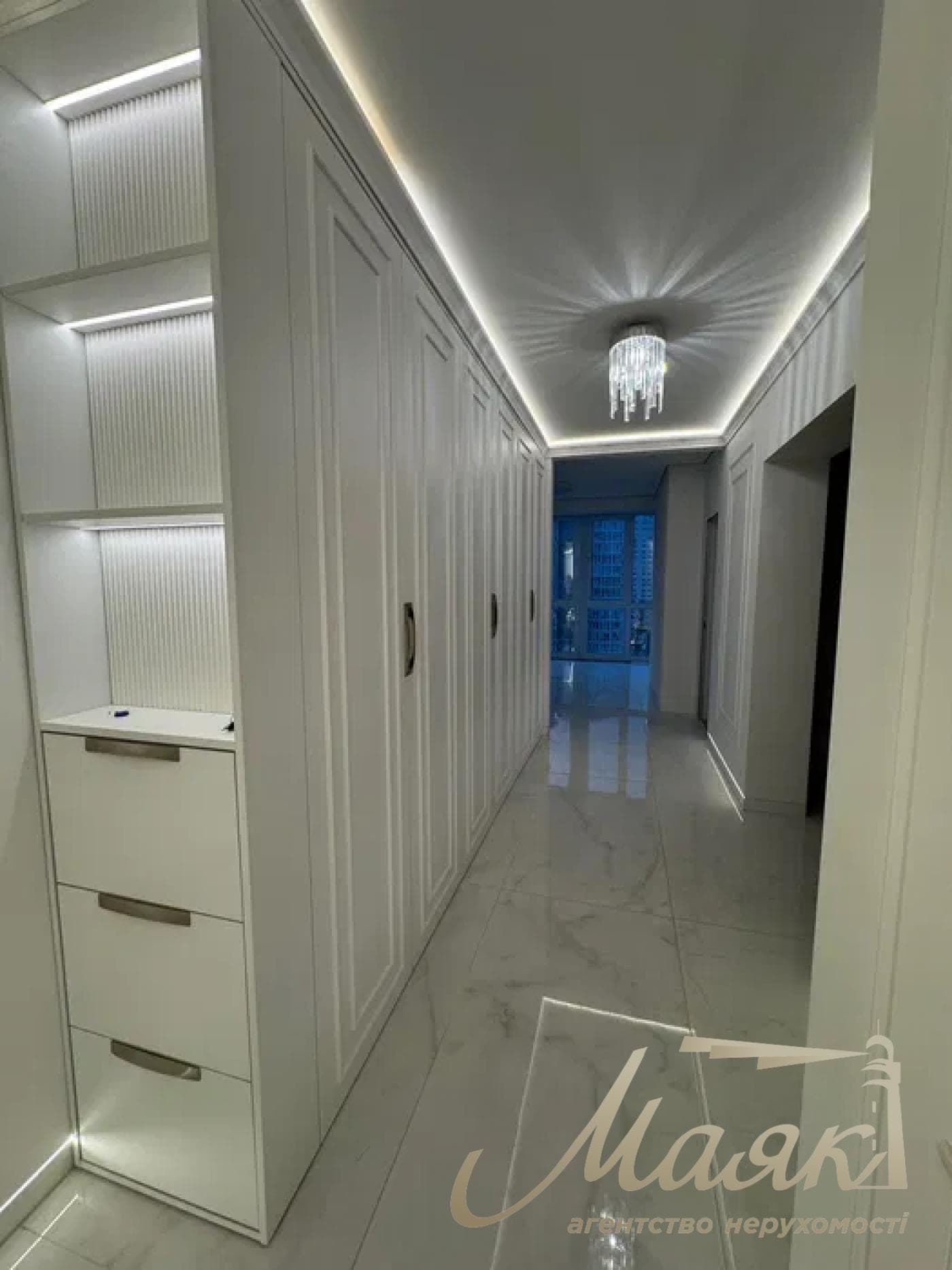 Rent 3k apartment in LCD Barvinok, Dniprovsky district, invertor