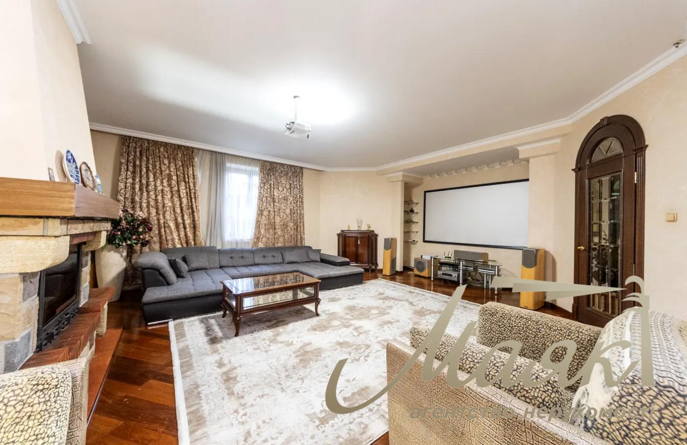 Продажа элитного дома 631м2 в Киеве, Голосеевский р-н, с.Вита-Литовская, пров. Залужный