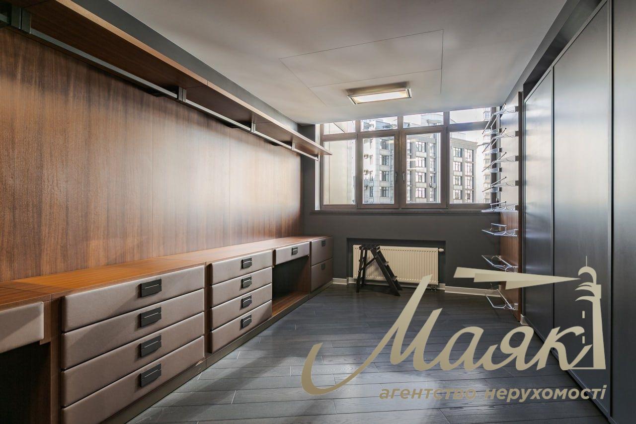 Rent 5-room apartment Residential Complex Novopecherskie Lipki, Verkhoglyada str.