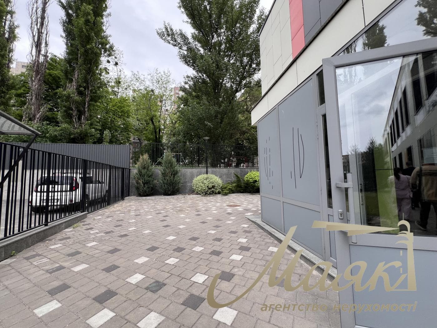 Оренда будівлі комерційного призначення у житловому комплексі «Французький квартал 2», Печерськ
