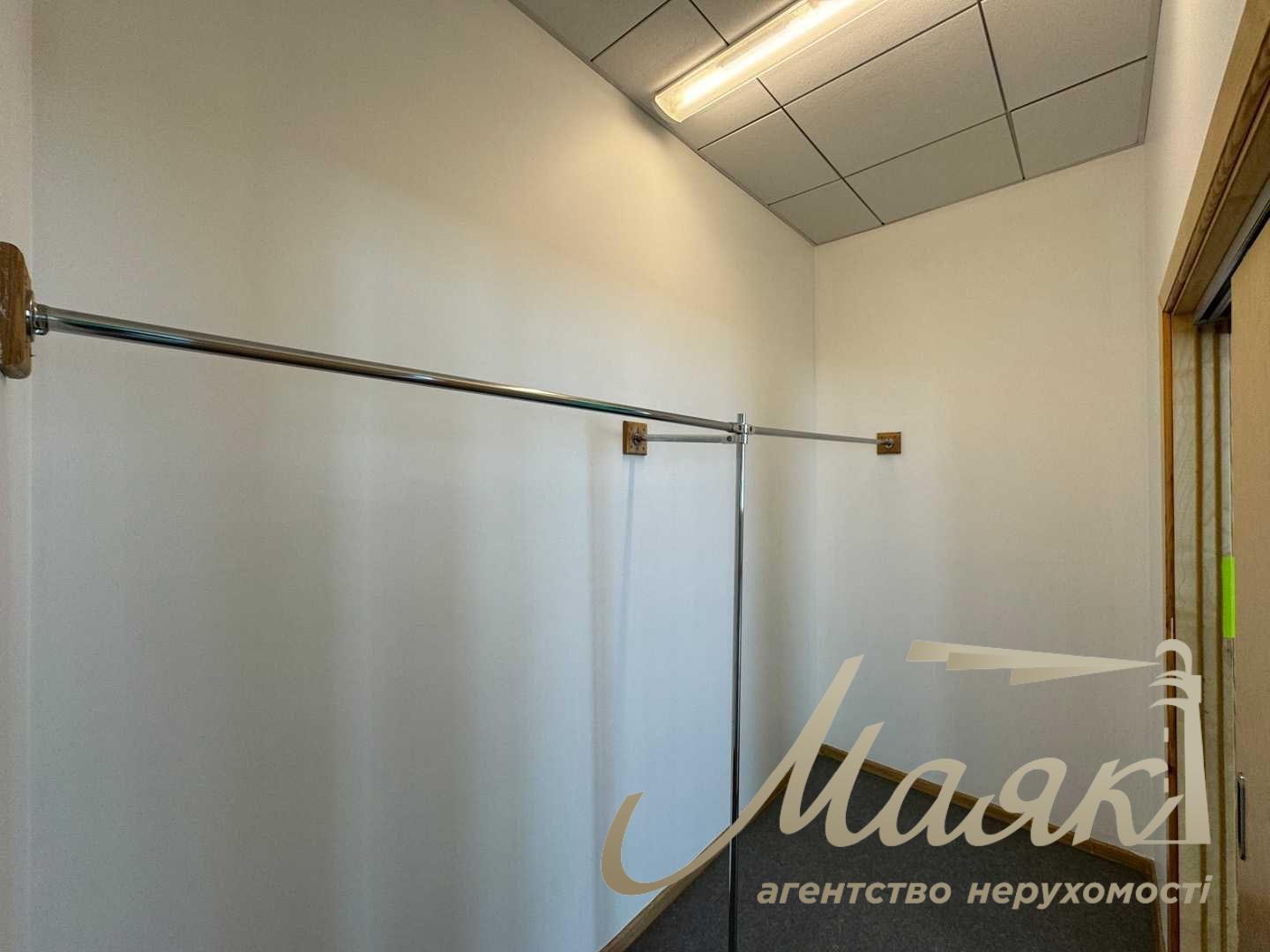 Аренда офиса 772 м2 с ремонтом, на Пимоненка