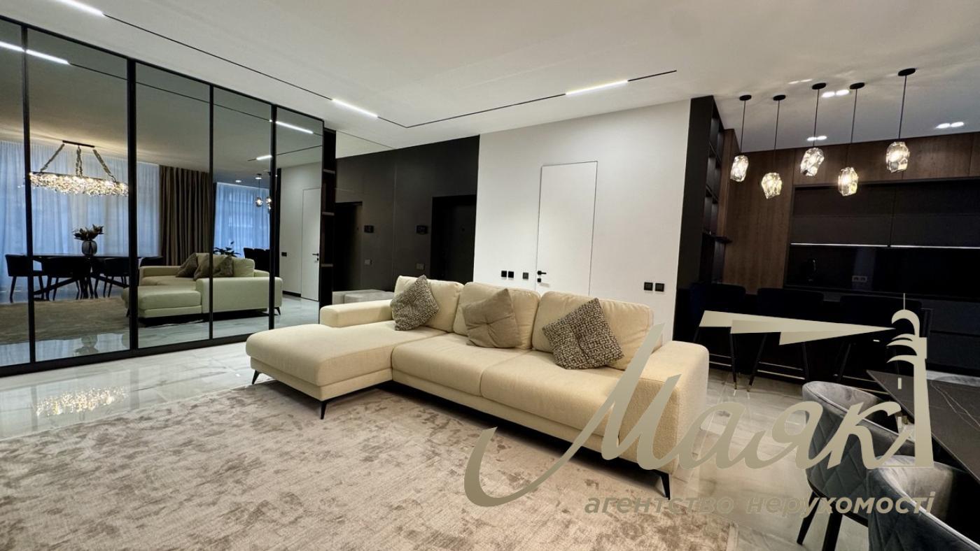 Продажа 3к квартиры 114 м2, ЖК Бульвар фонтанов, Печерск, Киев