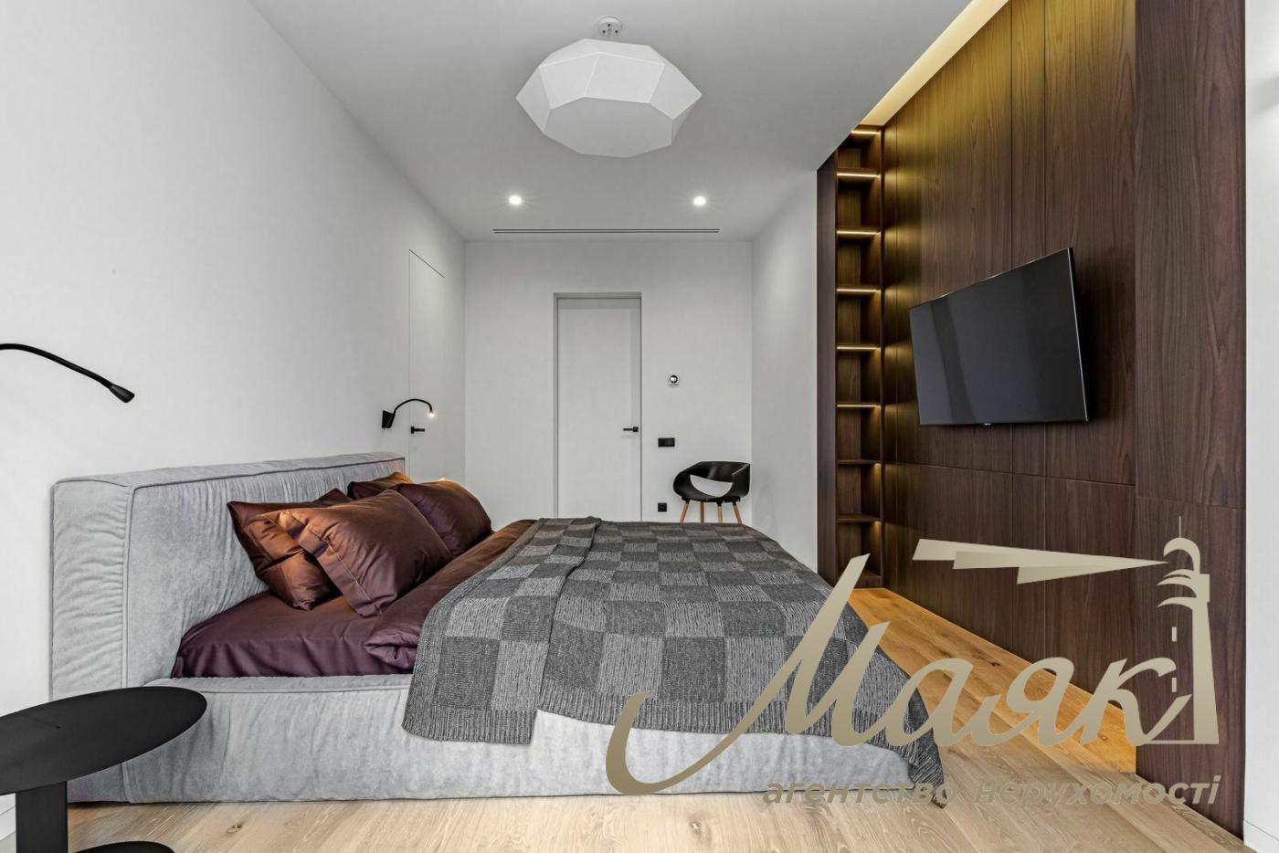 Аренда 3-комнатной квартиры 120м2 в ЖК Busov Hill