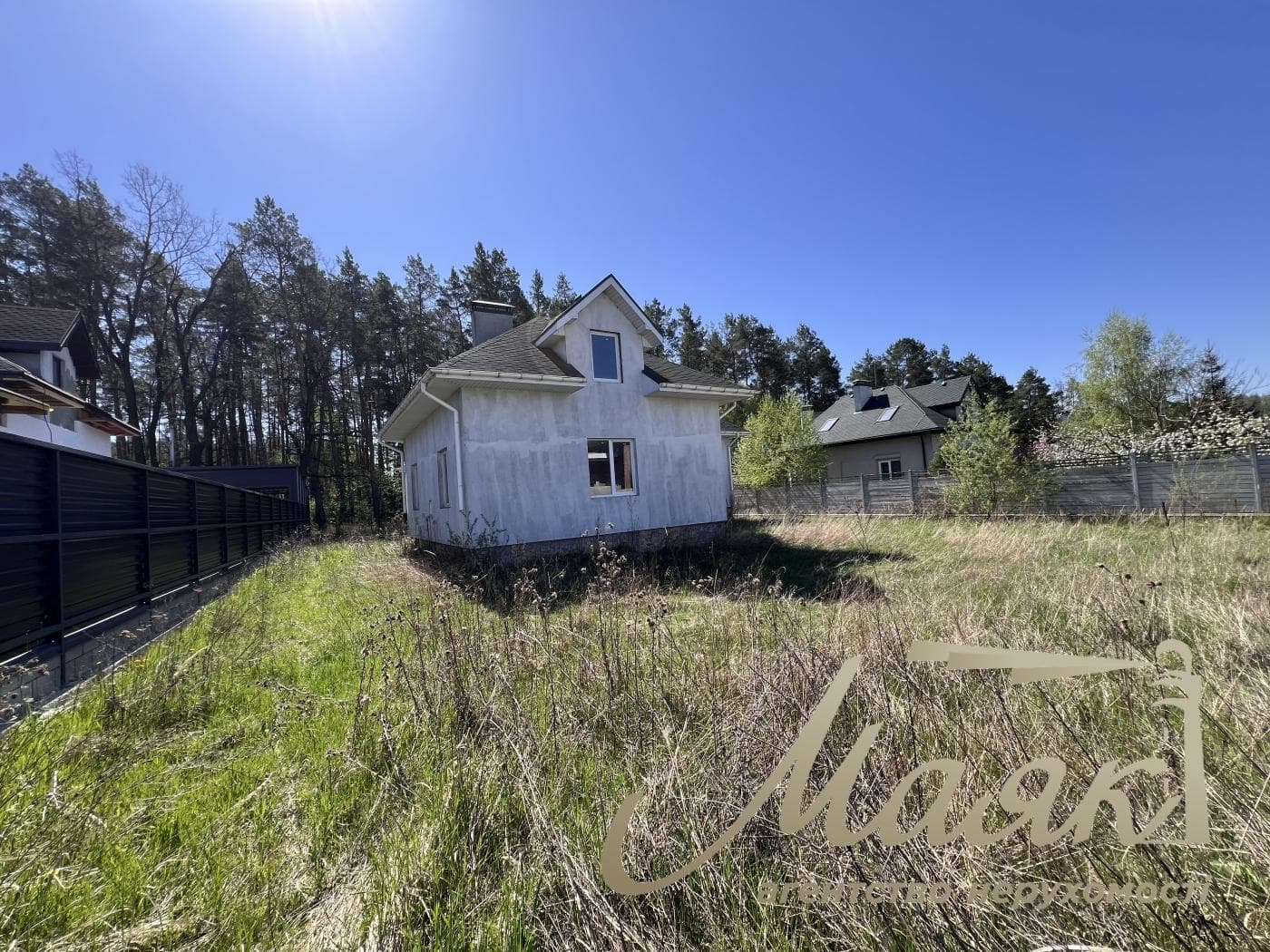 Capital brick house for sale 270m2 near Kiev, Novoobukhivske direction