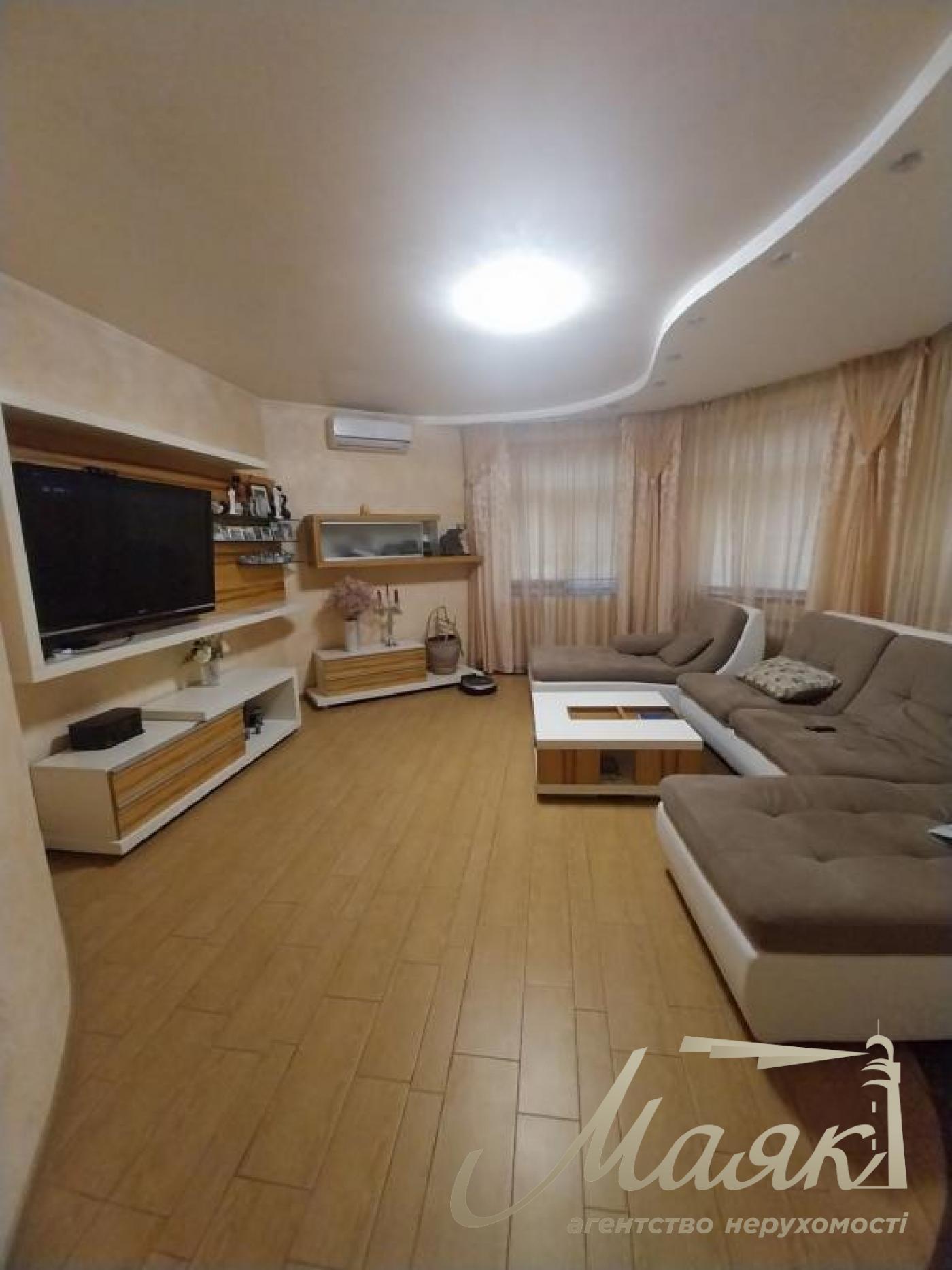 Продаж будинку 262м2 з меблями і терасою, в с.Чапаєвка/Віта-Литовська, Київ