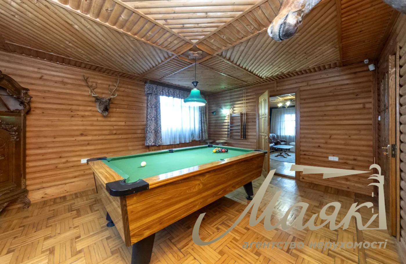 Оренда 2-х поверхового будинку 631м2, Голосіївський район