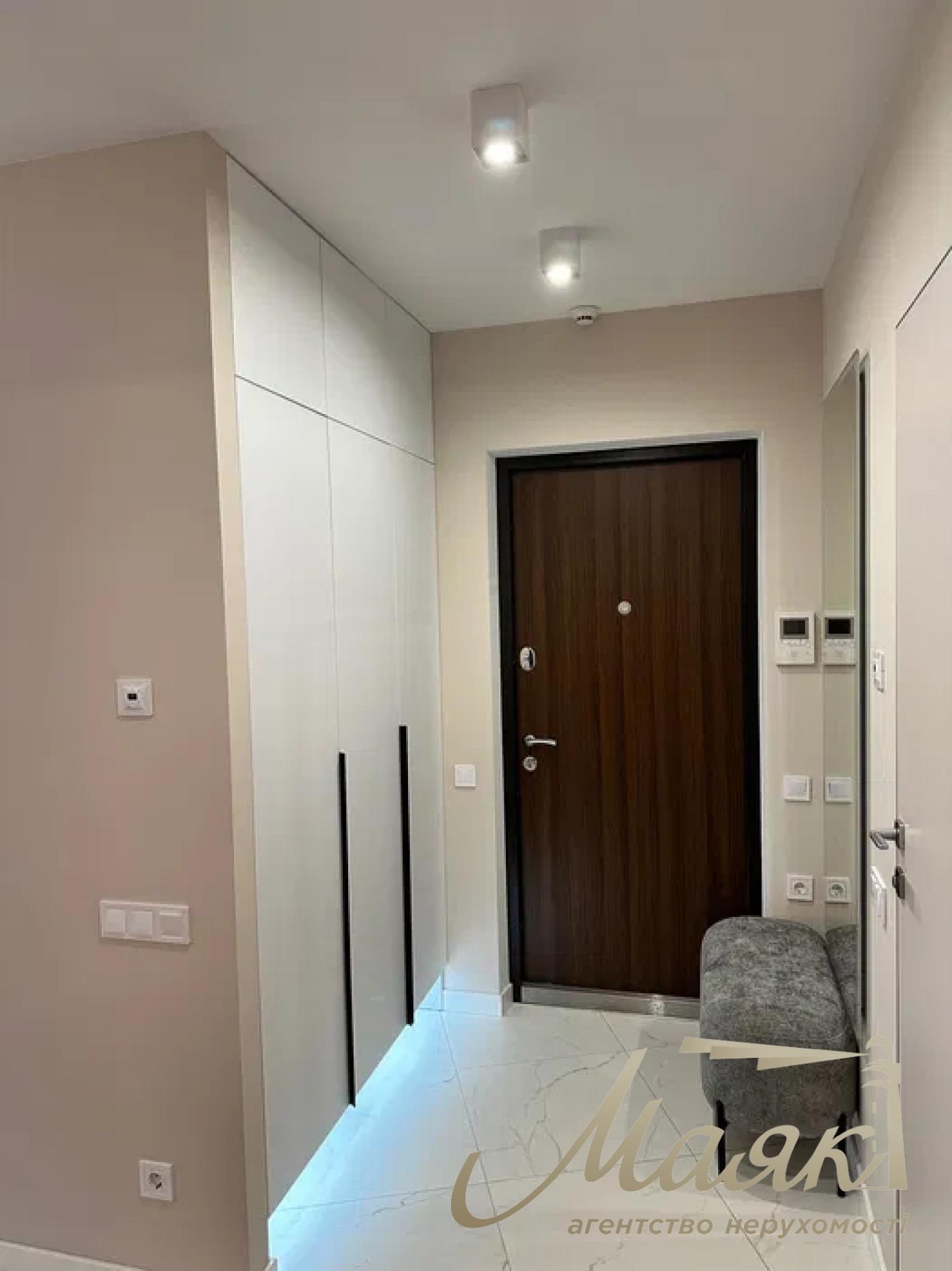 Оренда 2к квартири 45 м², ЖК Central Park, метро Либідська