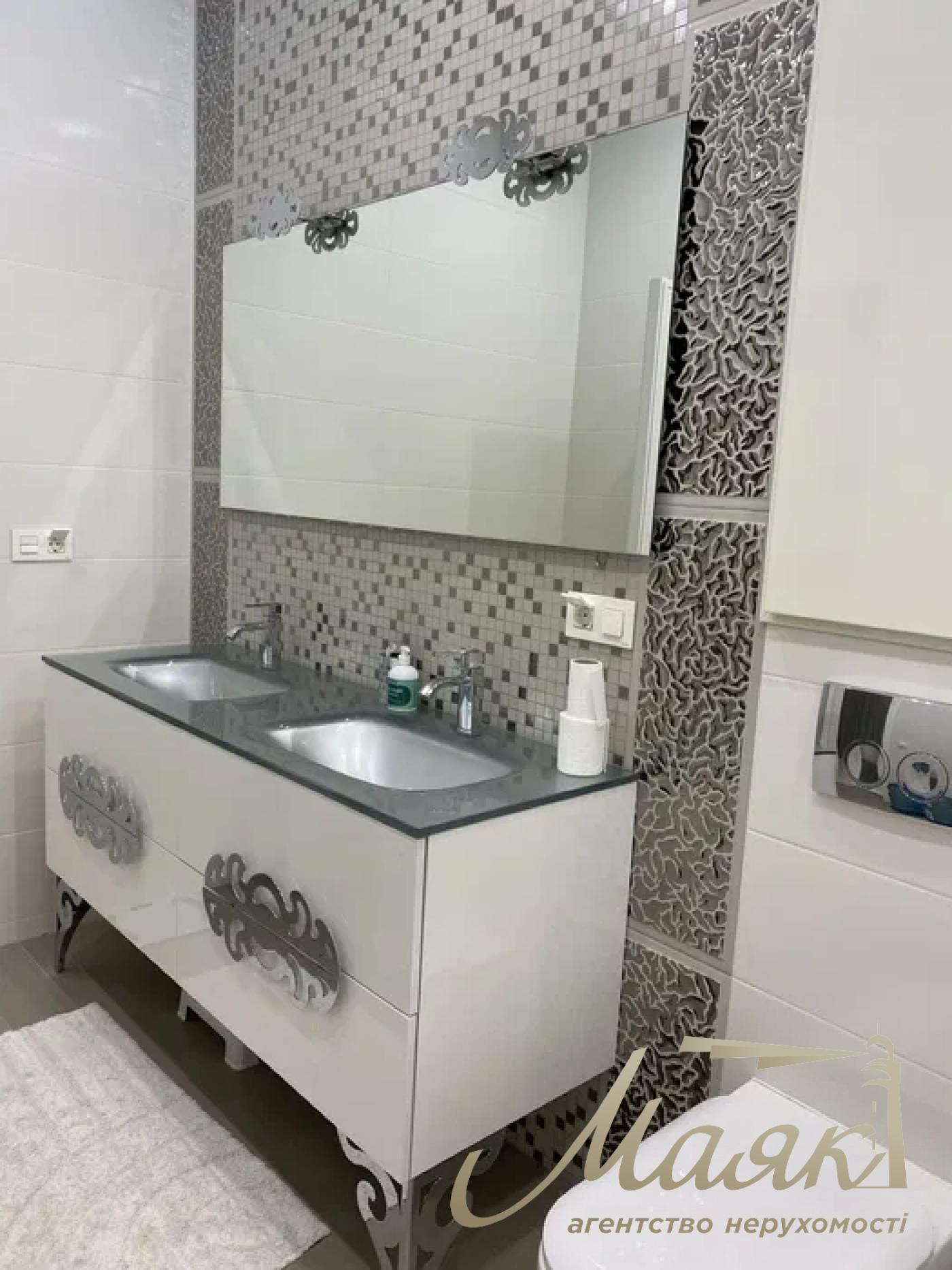 Аренда 3-к квартиры ЖК Централ Парк, Печерский р-н