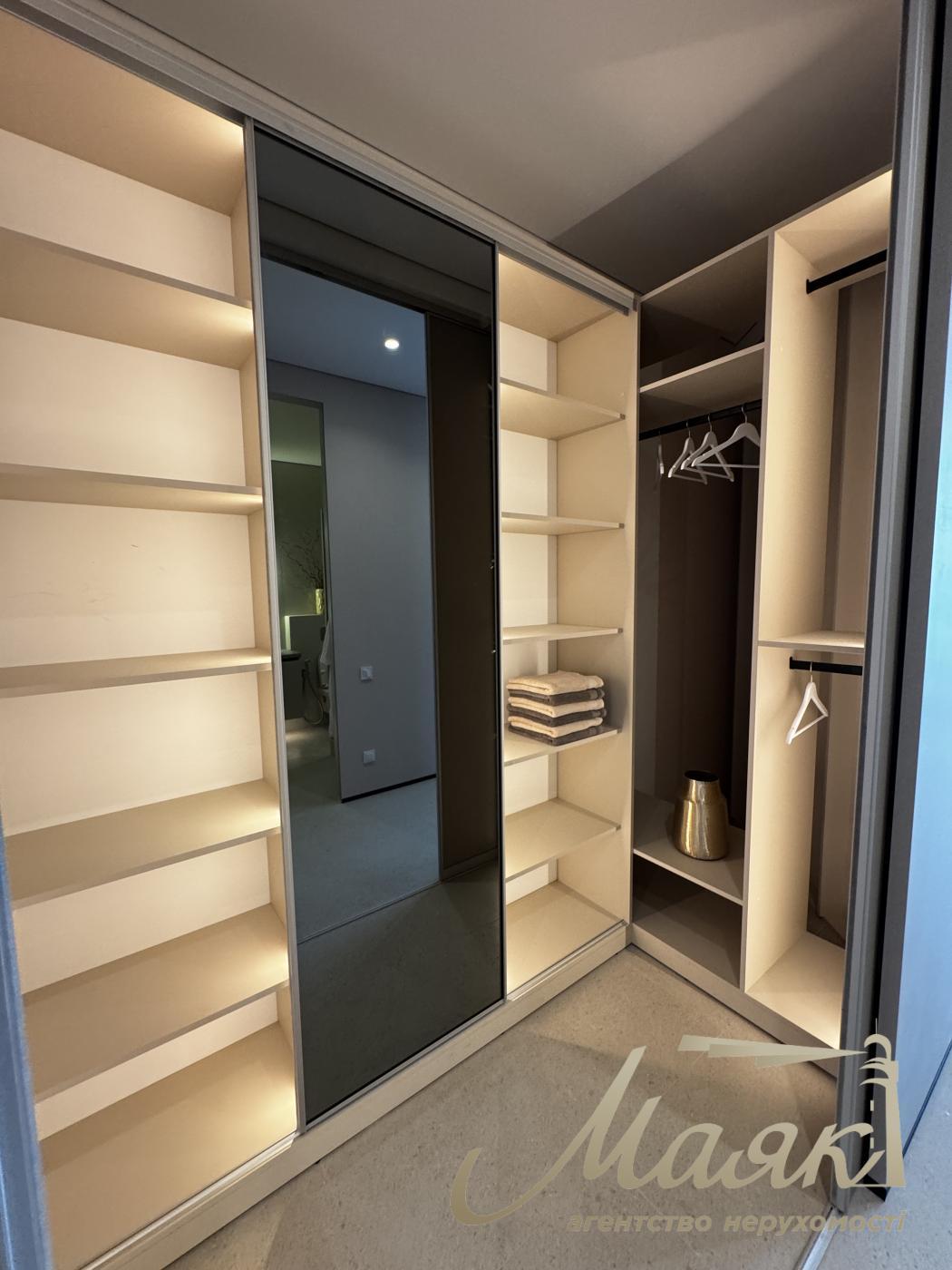 Продажа квартиры 65 кв.м в ЖК Бульвар Фонтанов|Печерск