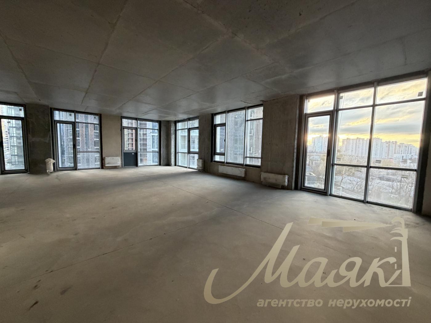 Продаж фасадної комерції в ЖК Новопечерські Липки