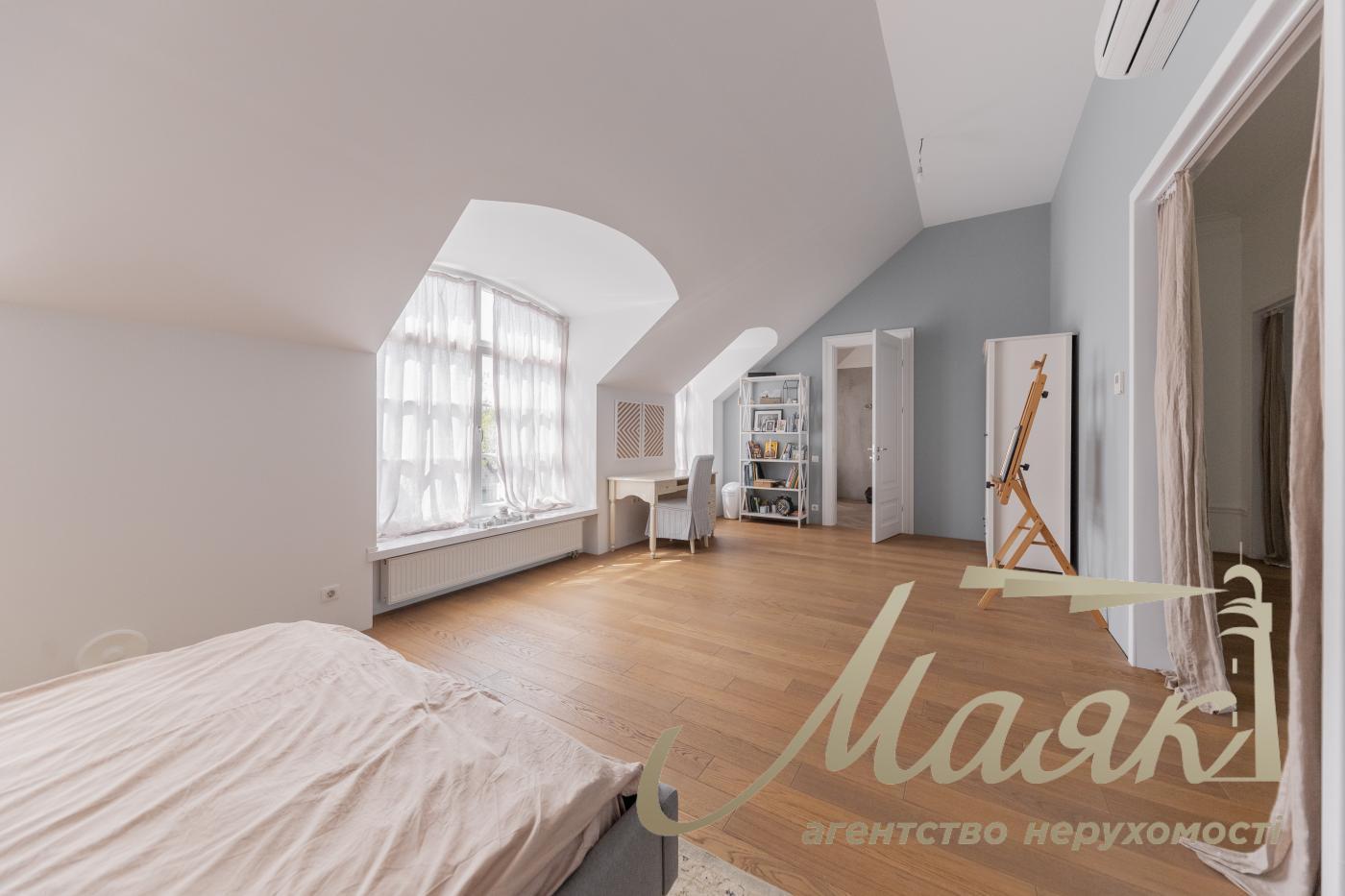 Продажа загородной резиденции в с.Капитановка, Киево-Святошинский р-н