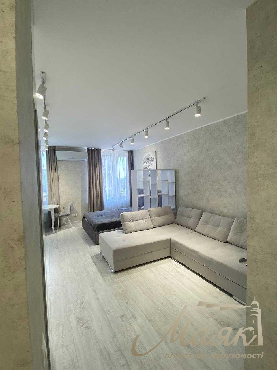 Продаж 1к квартири з ремонтом 35м2, ЖК Севен, Осокорки