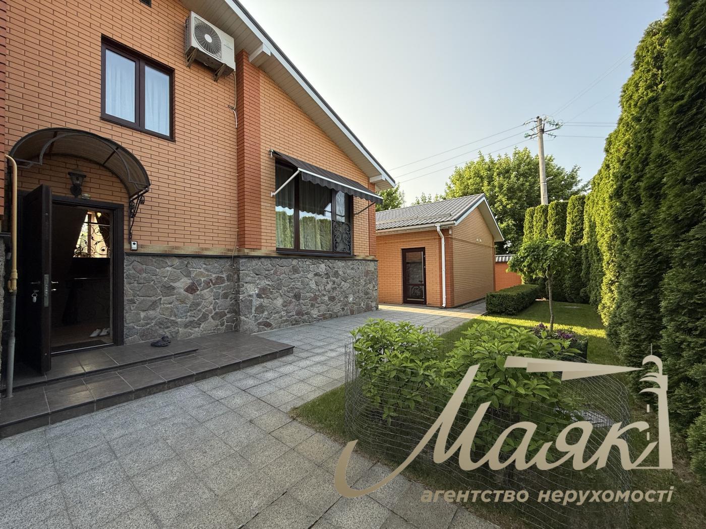 Оренда будинку 400 кв.м з тенісним кортом, великою зеленою територією | Бориспільський район| с.Гора