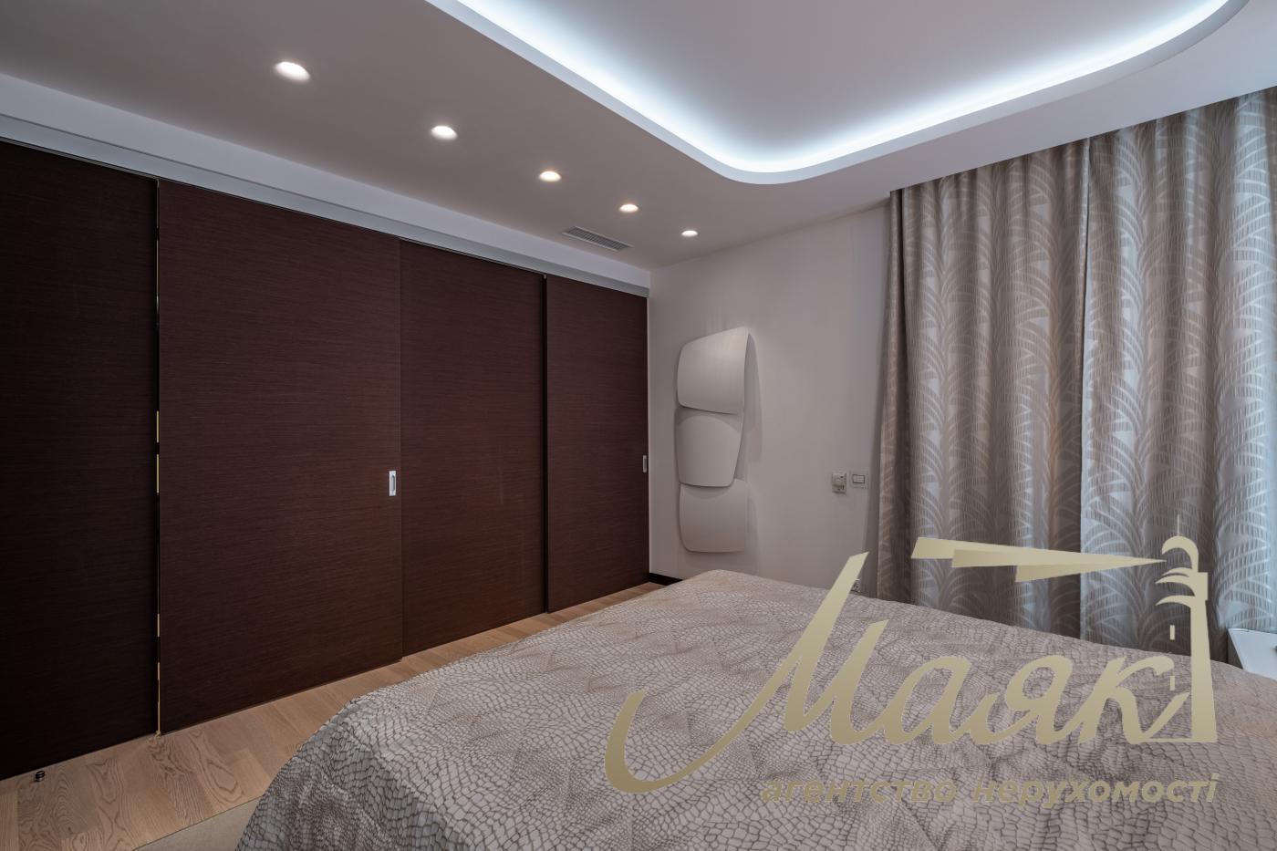 Продажа квартиры 152 м2 ЖК Riviera Riverside, Раисы Окипной 18