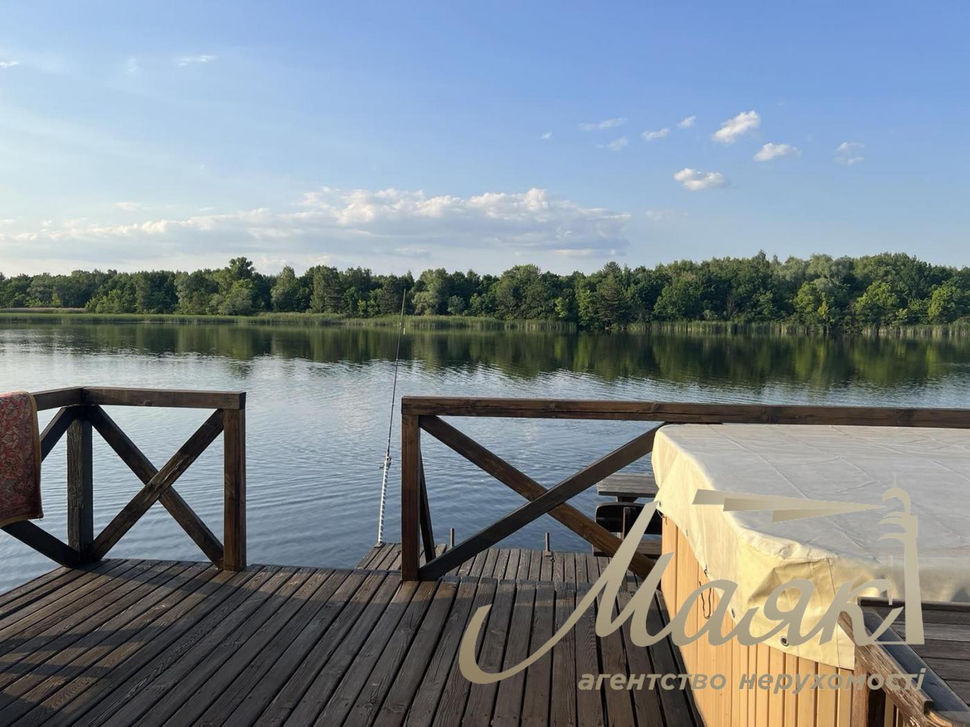 Оренда будинку 300м2 біля води СМТ Козин, Обухівський напрямок, Київська область