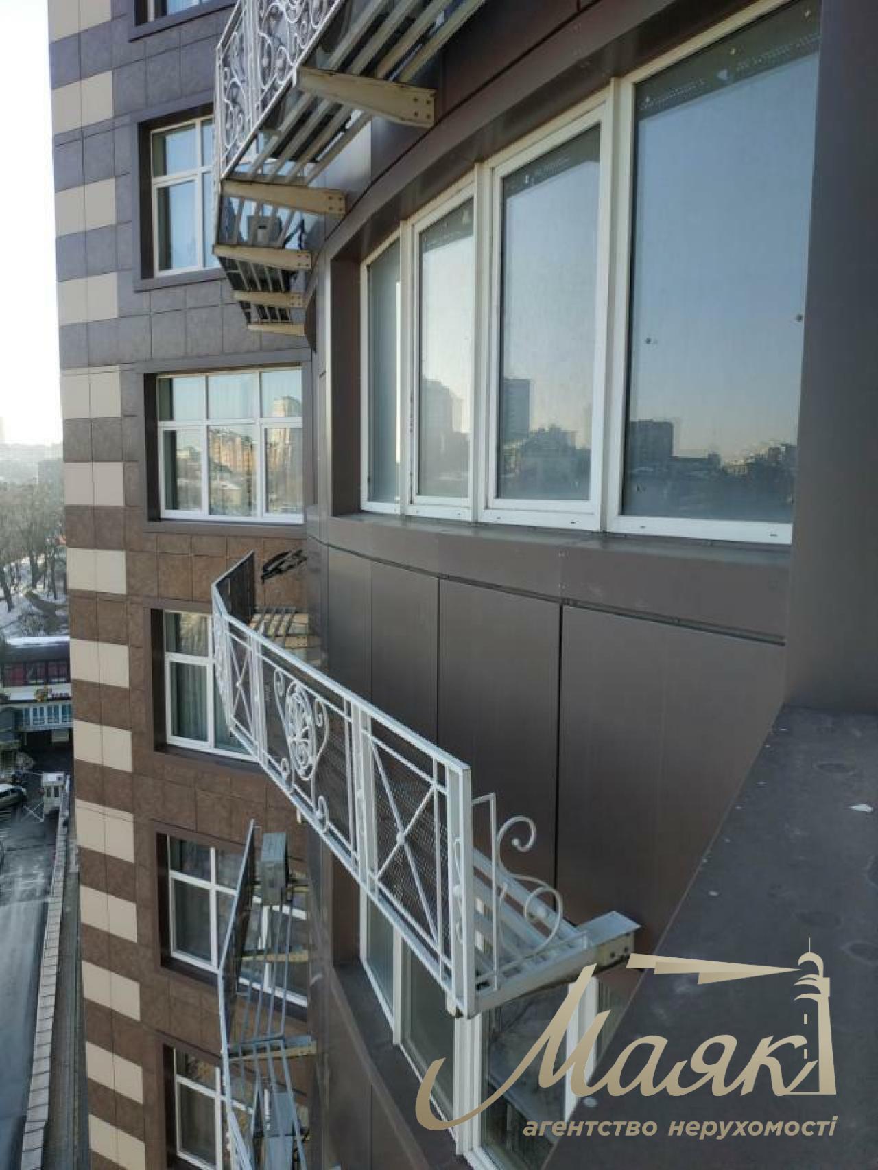 Продаж квартири 70 м2 у ЖК Покровський Посад вул.Глибочинська 32б