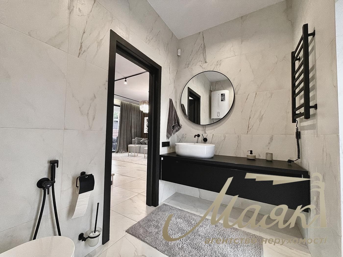 Rent a 150-square-meter two-story house in the “GoldFish” residential complex, Lebedevka, Vyshgorod District