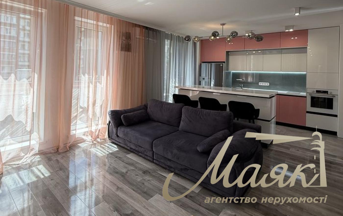 Rent 2-bedroom apartment 90 m2 LCD New York, New York, Antonovicha str. 74