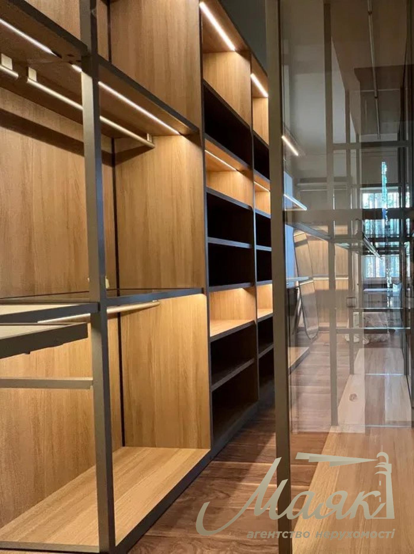 Продаж будинку з ремонтом у лісі, Рудики, Обухівський район, Конча-Заспа. Ділянка 80 соток.