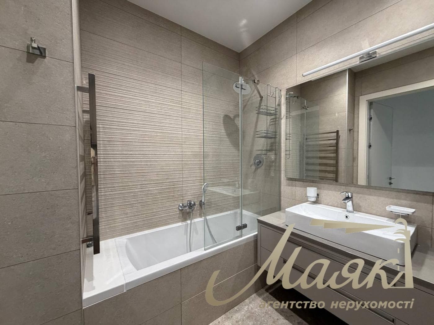 Оренда 3-кімнатної квартири у ЖК Atlantic Residences, вул. Антоновича, 118, Центр