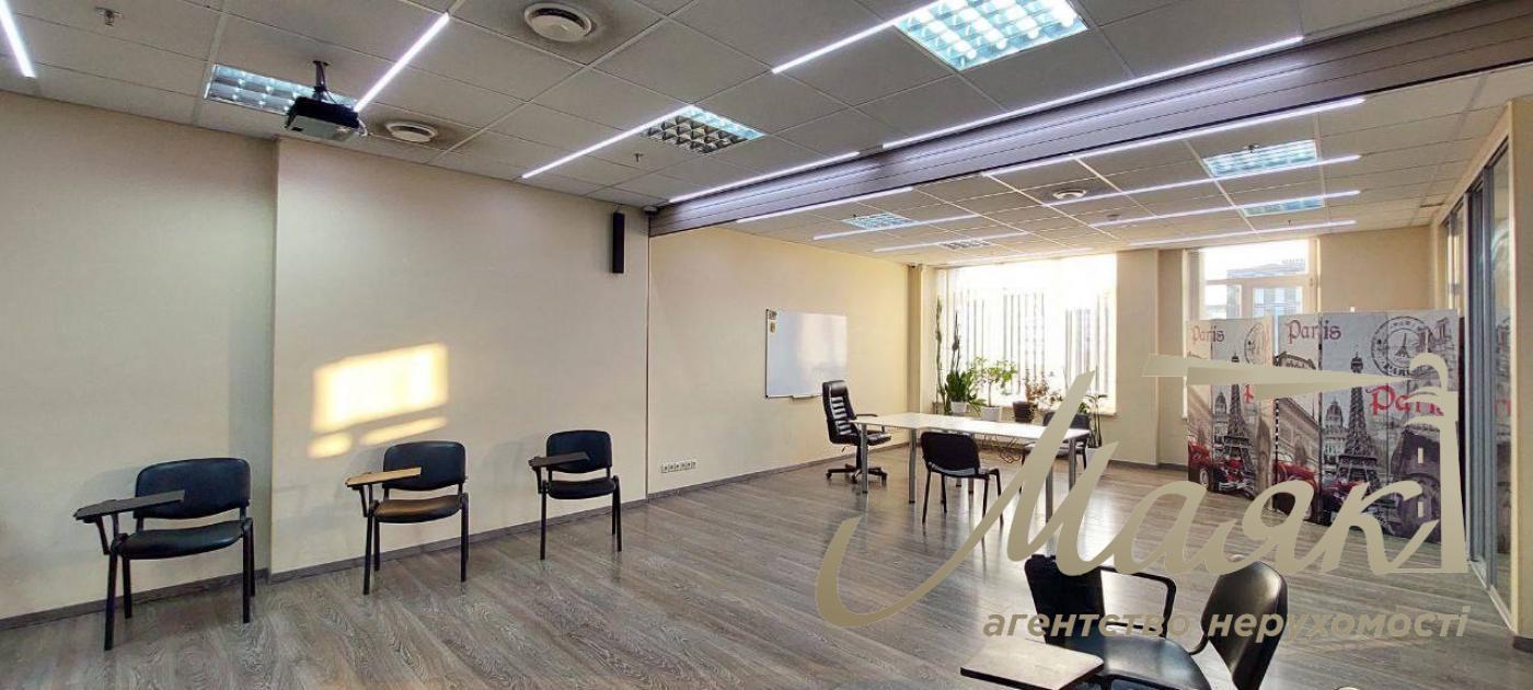 Аренда офисного помещения(115м2)свободного назначения, Осокорки