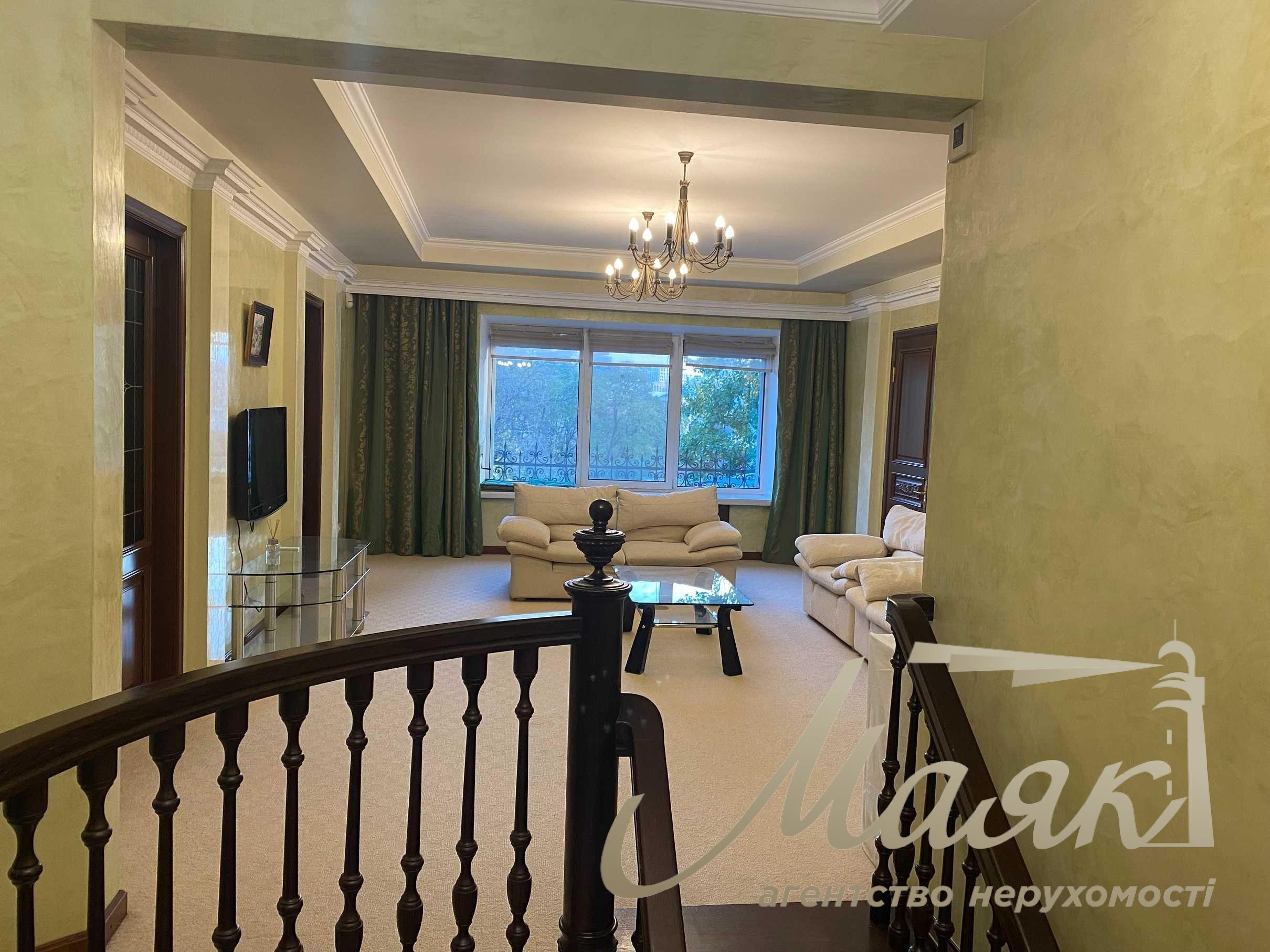 Оренда 4-кімнатної квартири, Михайлівська Площа, Центр, Київ