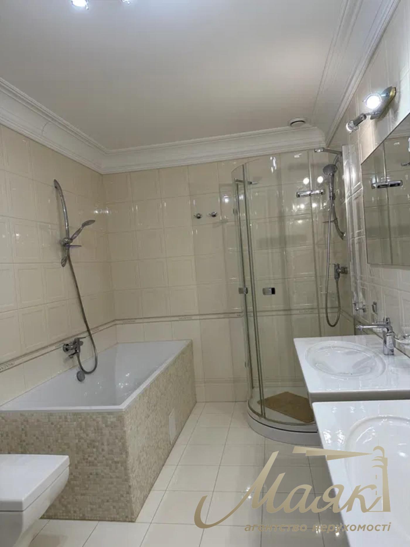 Rent 2-room apartment residential complex Regent Hill, Michurin st., Pechersk