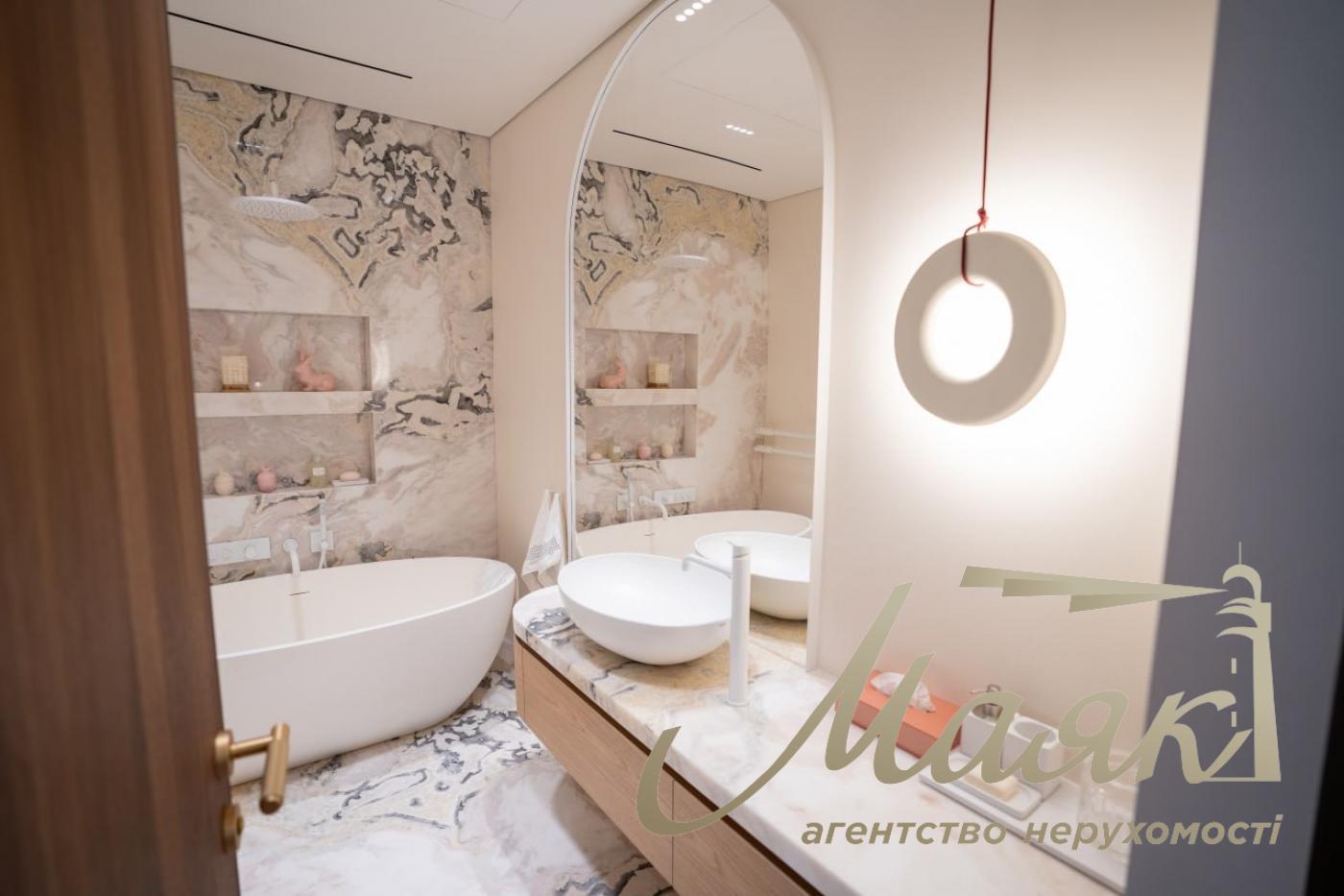 Rent 4 room apartment in LCD LCD Tetris Hall, Delovaya street, Pechersk, Kiev