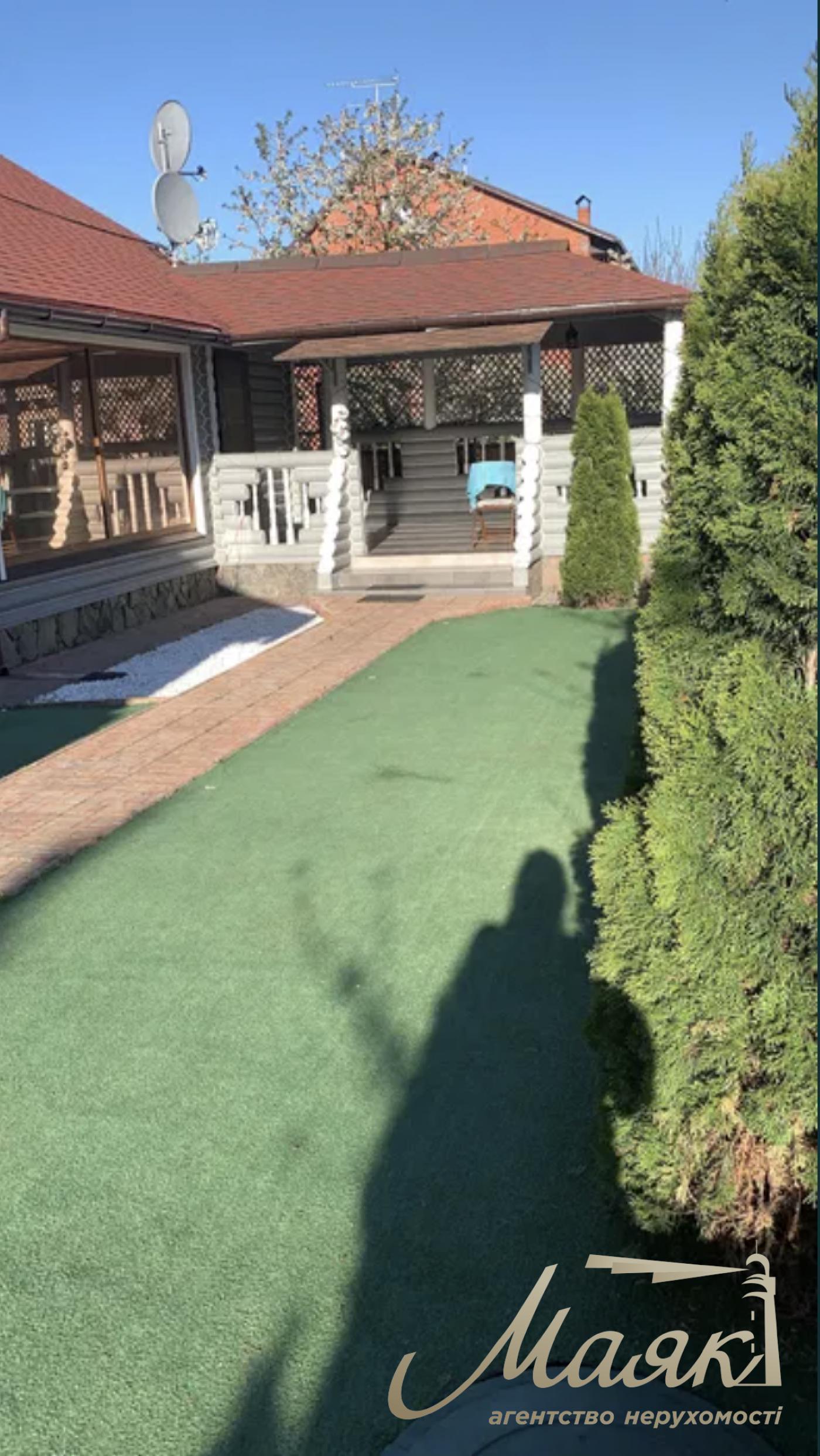 Оренда 2-х поверхового будинку 250м2 , Круглик