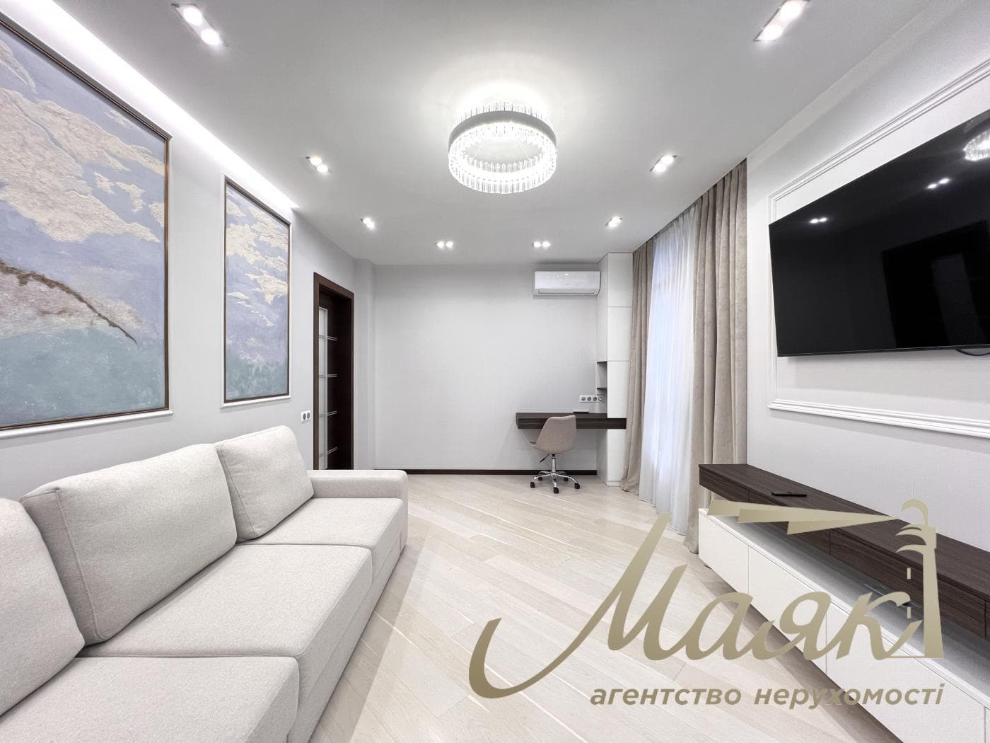 Rent 2-bedroom apartment in LCD "French Quarter 2", 63m², Predslavynska street, 55-A, Kiev