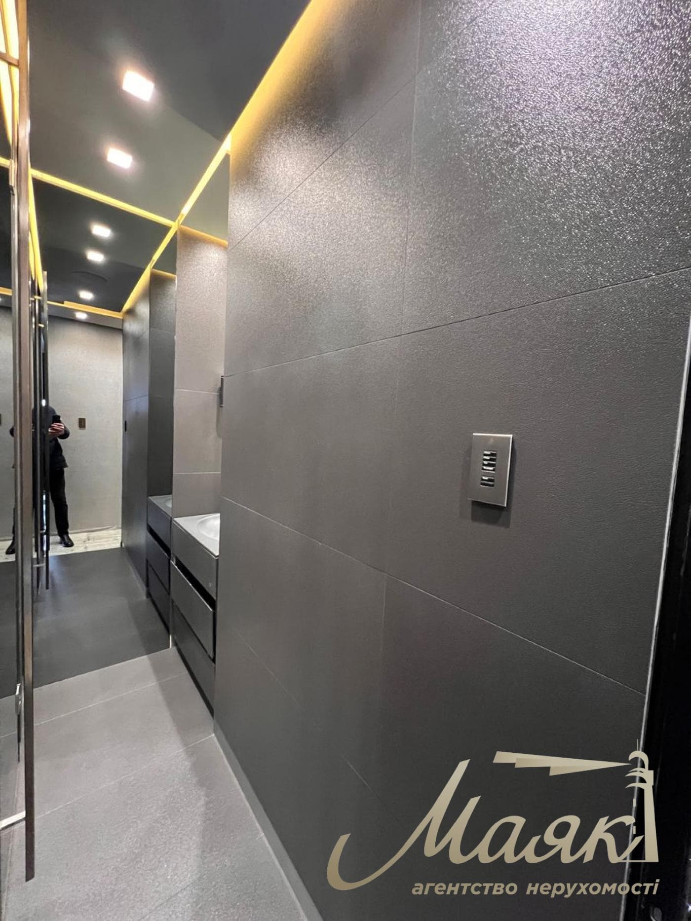 Оренда пентхауса площею 138 м² у ЖК «PecherSKY», Печерський район