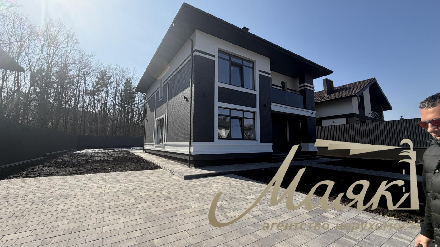 Продажа 2х-этажного дома 135м2 участок 8 соток с.Ходосовка, Киево-Святошинский район