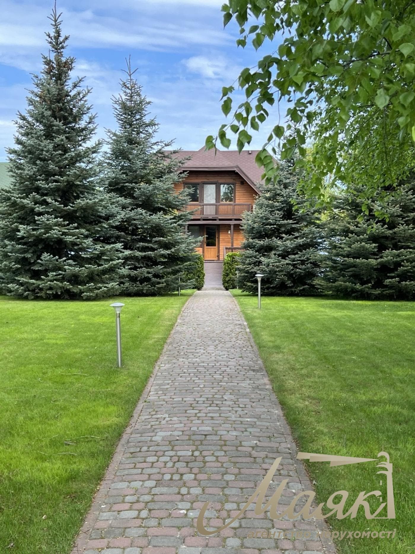 Продаж будинку на воді площею 200 м², 7 соток, Рів'єра-Золоче, Бориспільський район