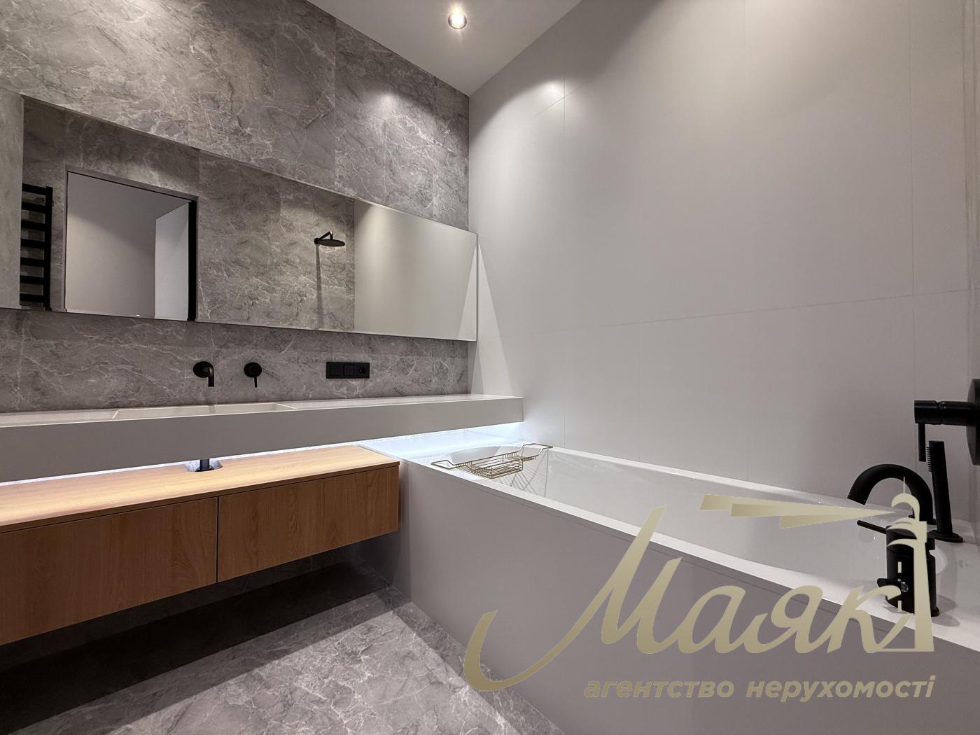 Аренда квартиры 116м2 в ЖК Новопечерские липки, Драгомирова 15Б, Печерский район