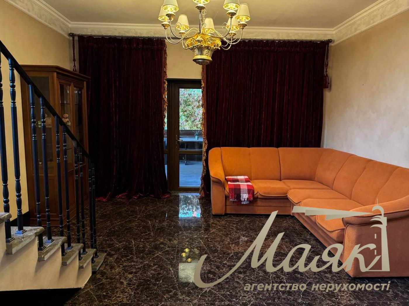 Оренда комфортного будинку 190м2 з ділянкою 20 соток у Музичах