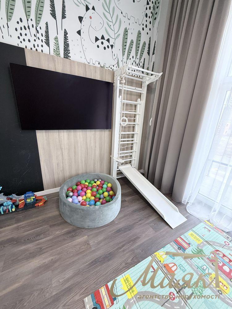 Продаж 2-х поверхового будинку 228м2, КМ Нова Ходосівка, Ходосівка