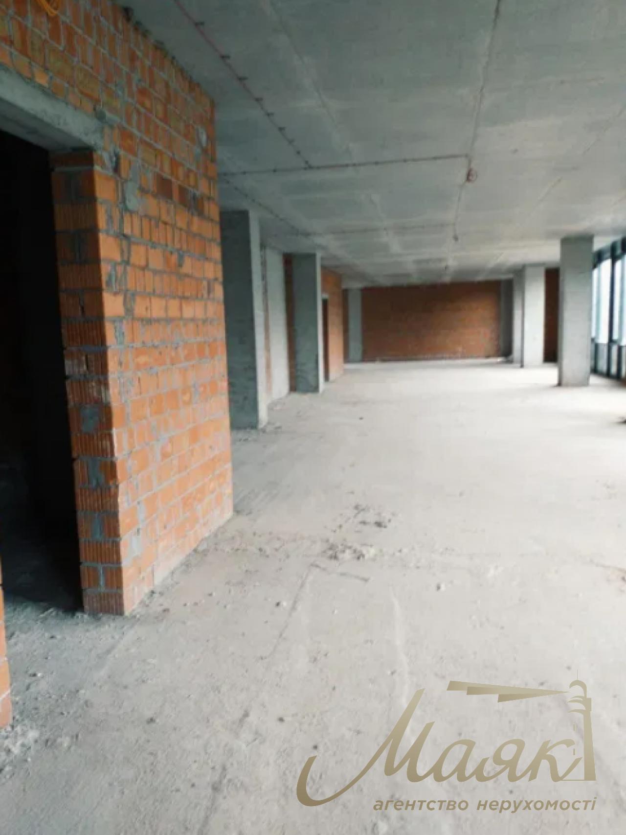 Продаж бізнес-центру в ЖК Ярославів град