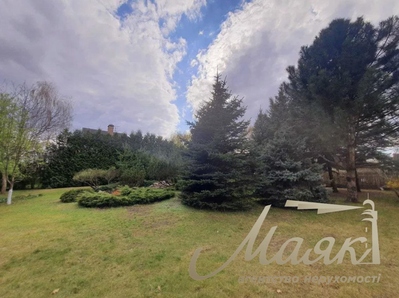 Оренда будинку з виходом до озера. Містечко Авгур, що охороняється, с.Нові безрадичі/Романків 1 га ділянка.