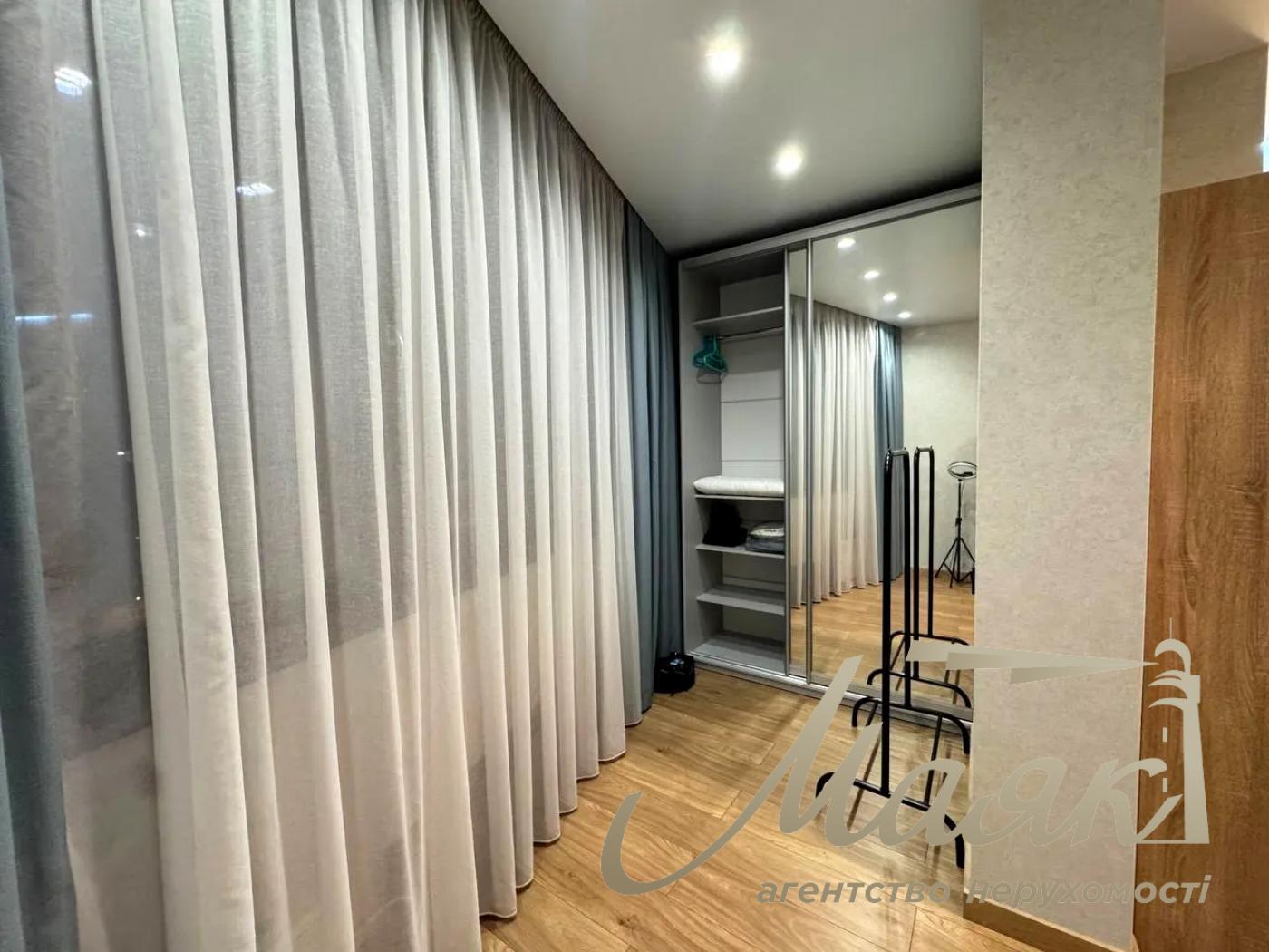 Аренда 3-комнатной квартиры в ЖК "New York concept house", Центр