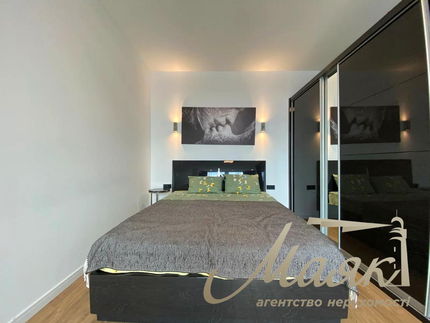 Оренда 1-кімнатної квартири (60 м2) у ЖК Tetris Hall, Печерськ