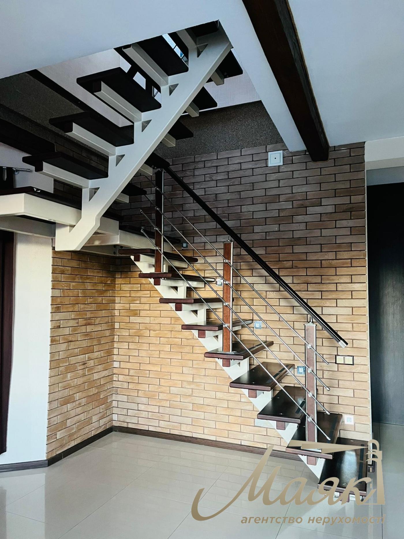 Rent a house 150m2 with garage 100m2 Sofievska Borschagivka